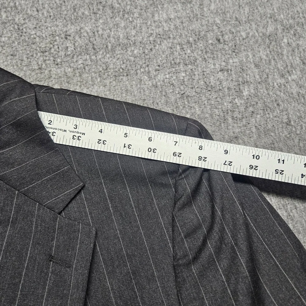 Jos. A. Bank Blazer Mens 44R Gray Pinstripe Wool Signature Collection USA